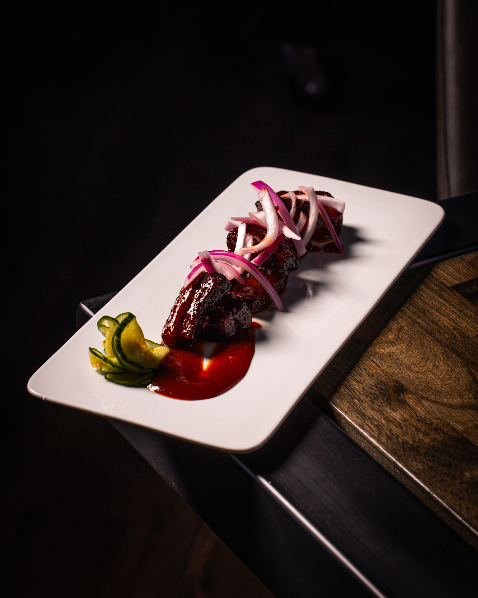 Hendo's Barrel House interior — restaurant atmosphere photography by Crowd Capture Media